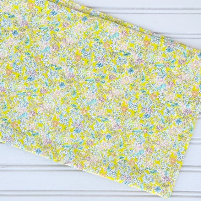 Japanese Import Fabric Sweet Yellow Floral Cotton Weight by Project by Cotton