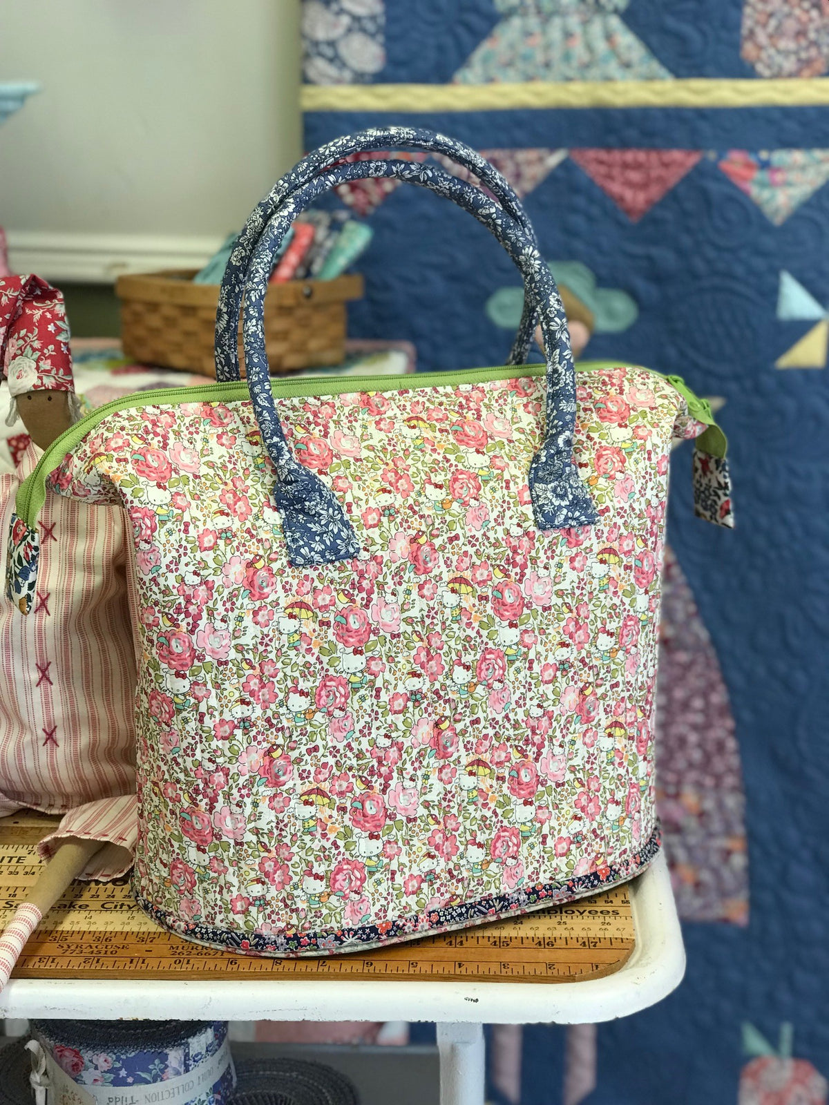 Auntie&#39;s Two Patterns Little Poppins Bag Pattern with Stays