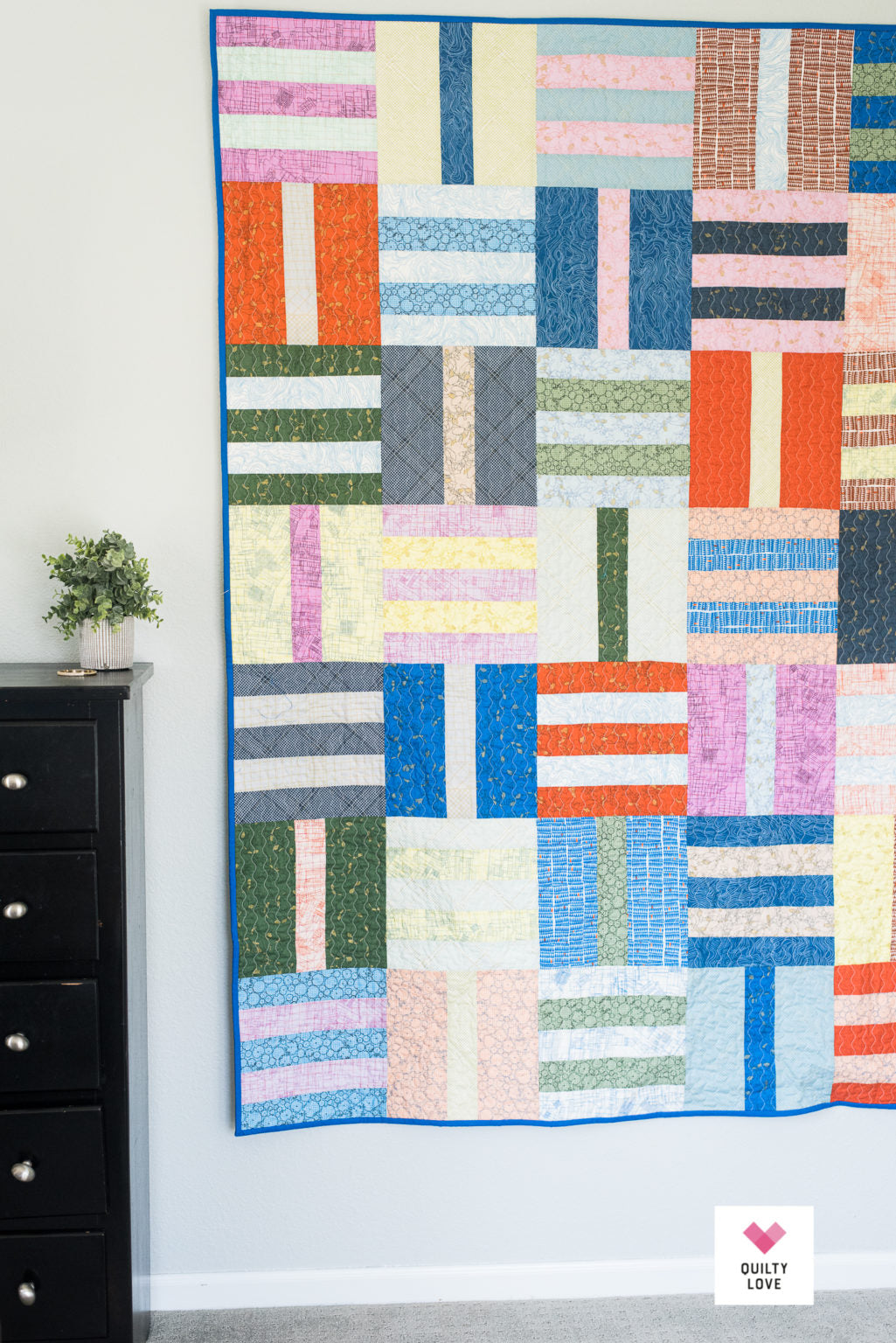 Fat Quarter Dash Quilt Pattern by Quilty Love (Physical Copy)